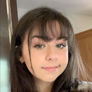 Meet your Posher, Saige